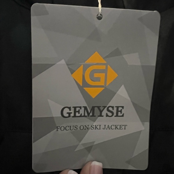 GEMYSE Waterproof Ski Jacket with Hood - Black, New with Tags - Picture 3 of 3